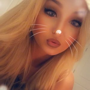 Meet your Posher, Jenn